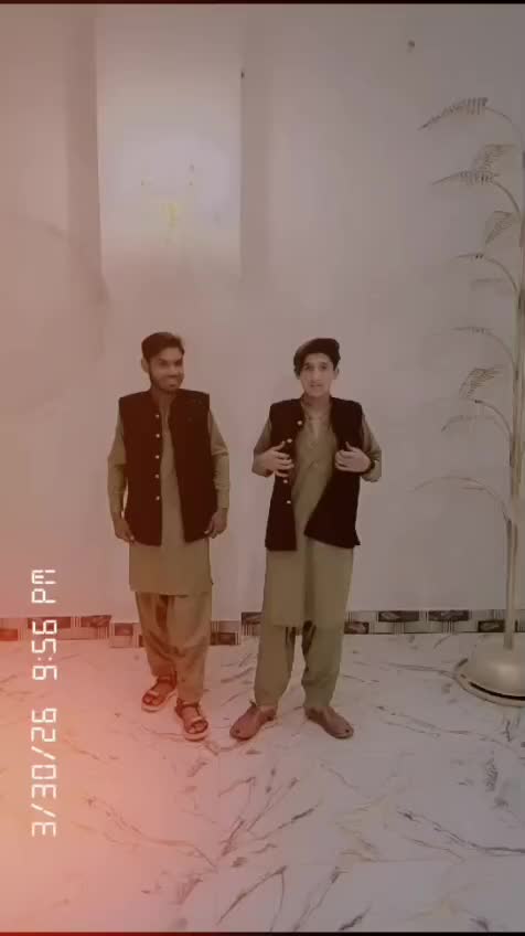 @@Ahmad ka yar hu ma bas 👑❣️