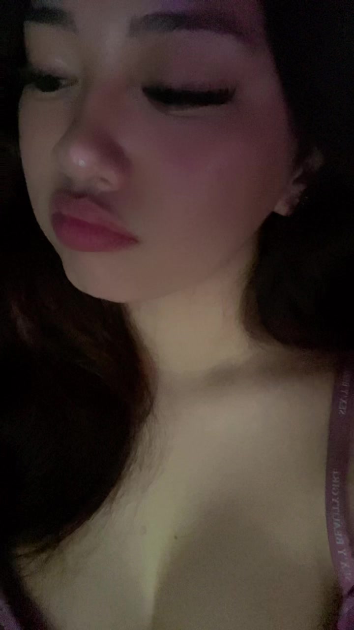 @Y u n a