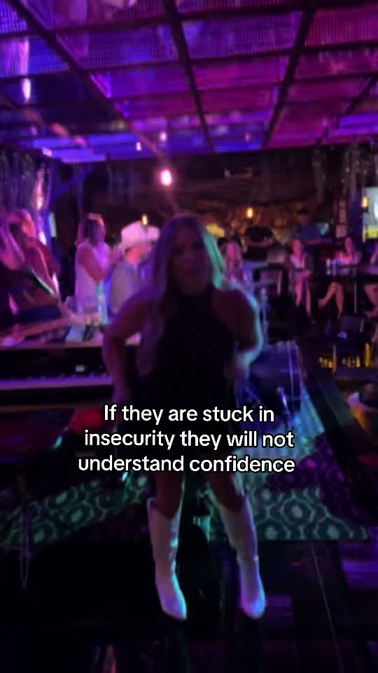 @chelbell