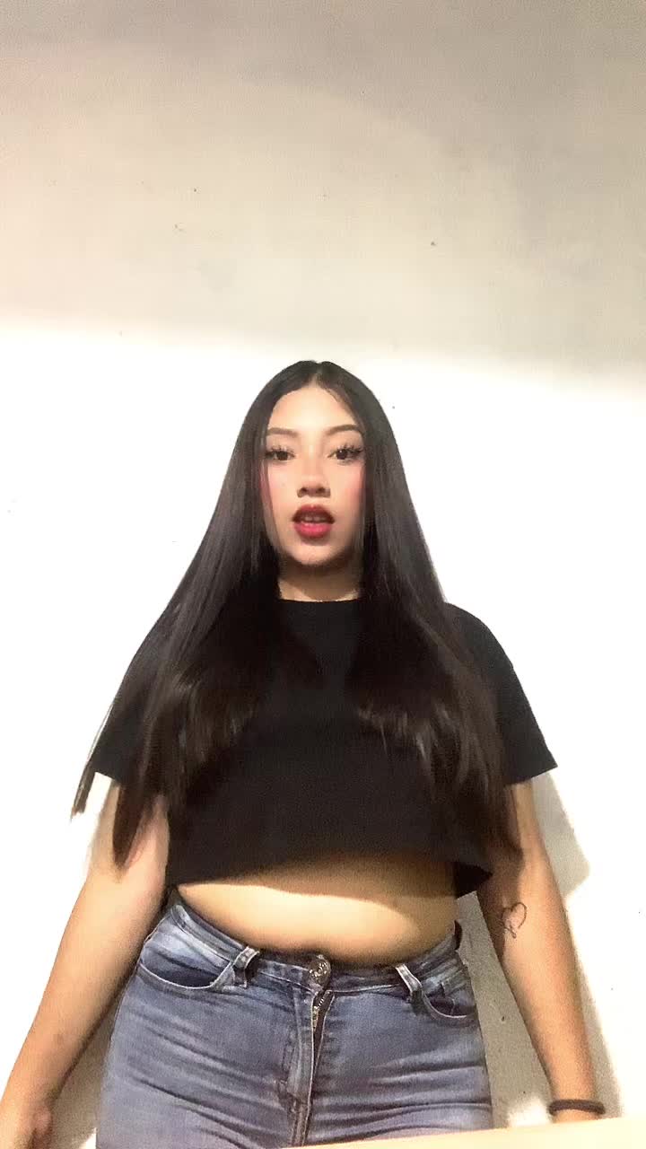 @𝓙𝓪𝓺𝓾𝓮𝓵𝓲𝓷𝓮🌻