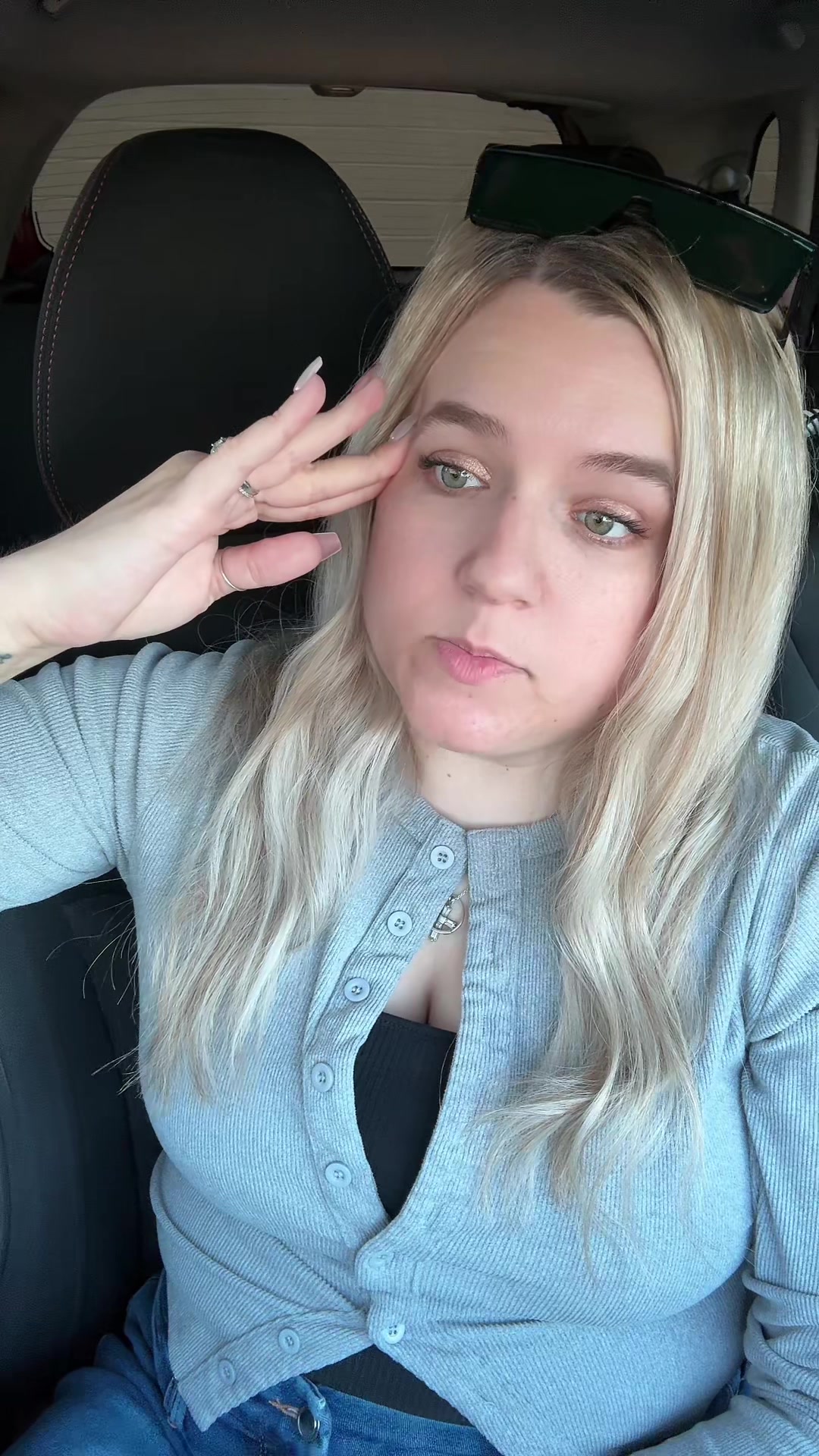 @momerik911