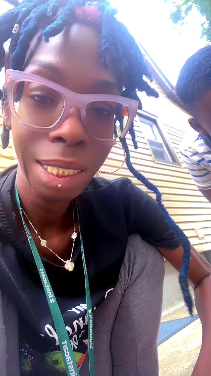 @IamBadgyalbiibii