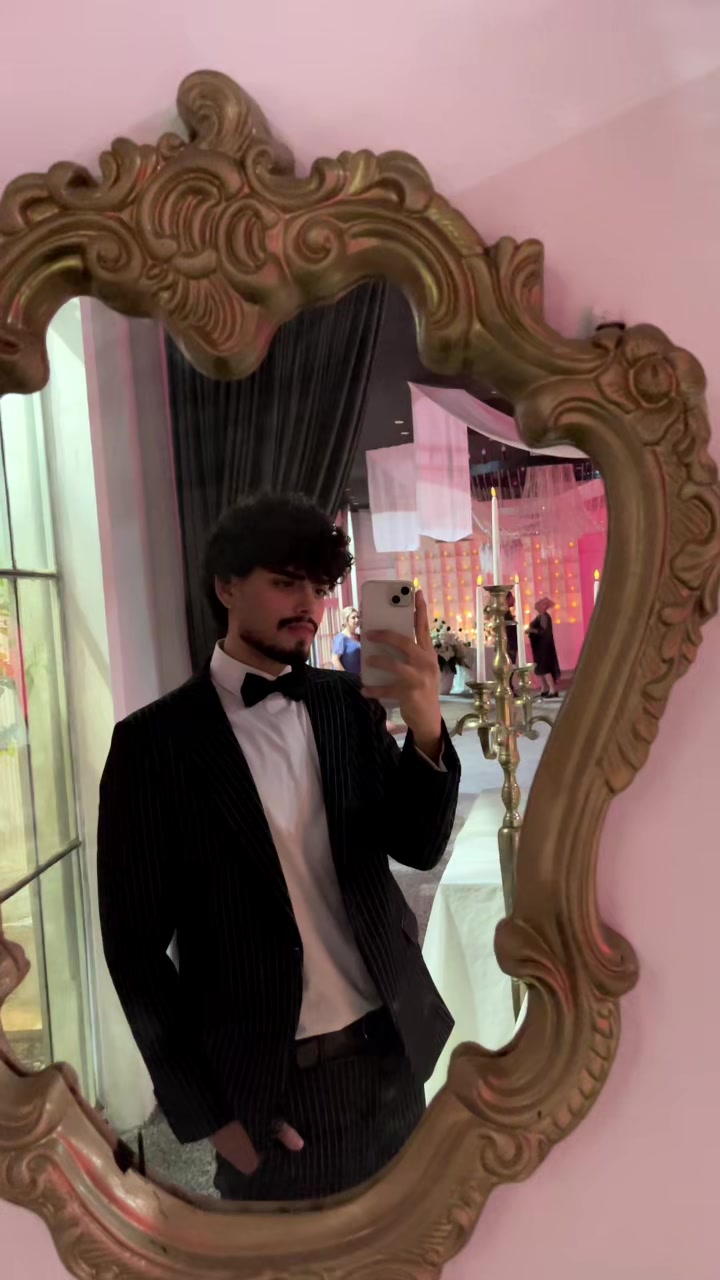 @SAMUEL𐦍