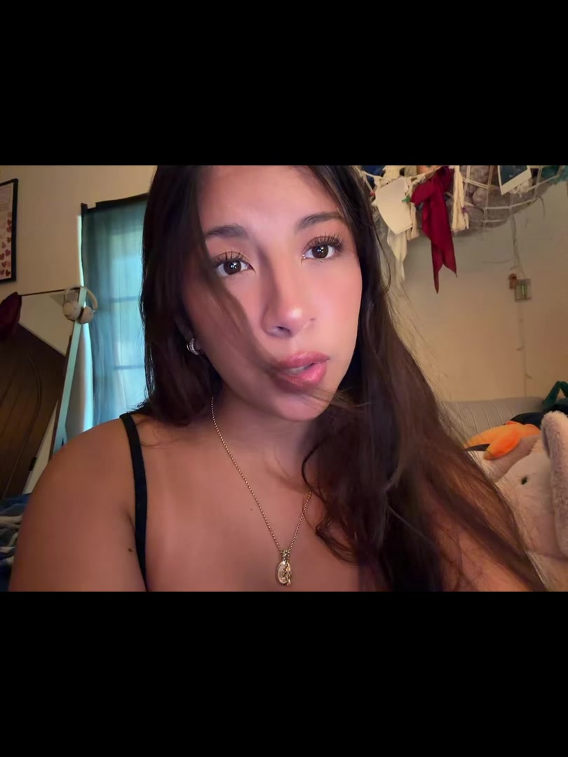 @EMILY ✰🩵