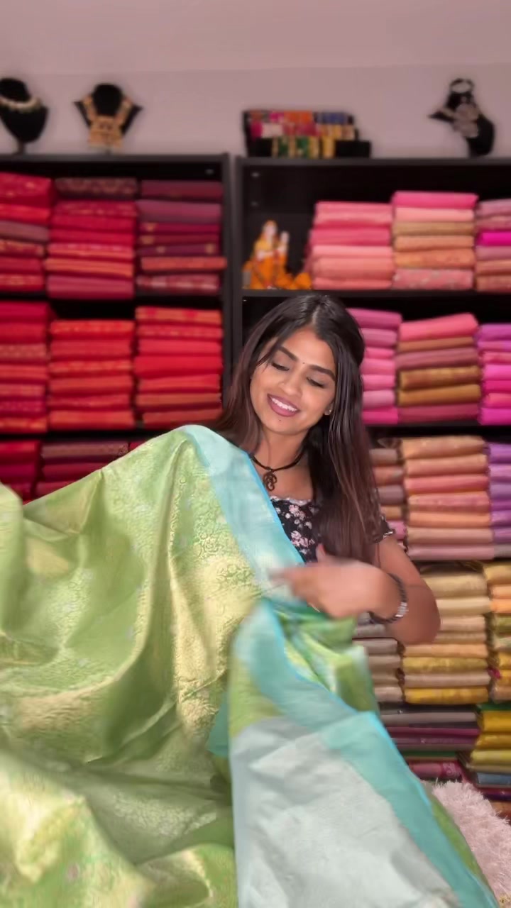 @Arishaa Sarees
