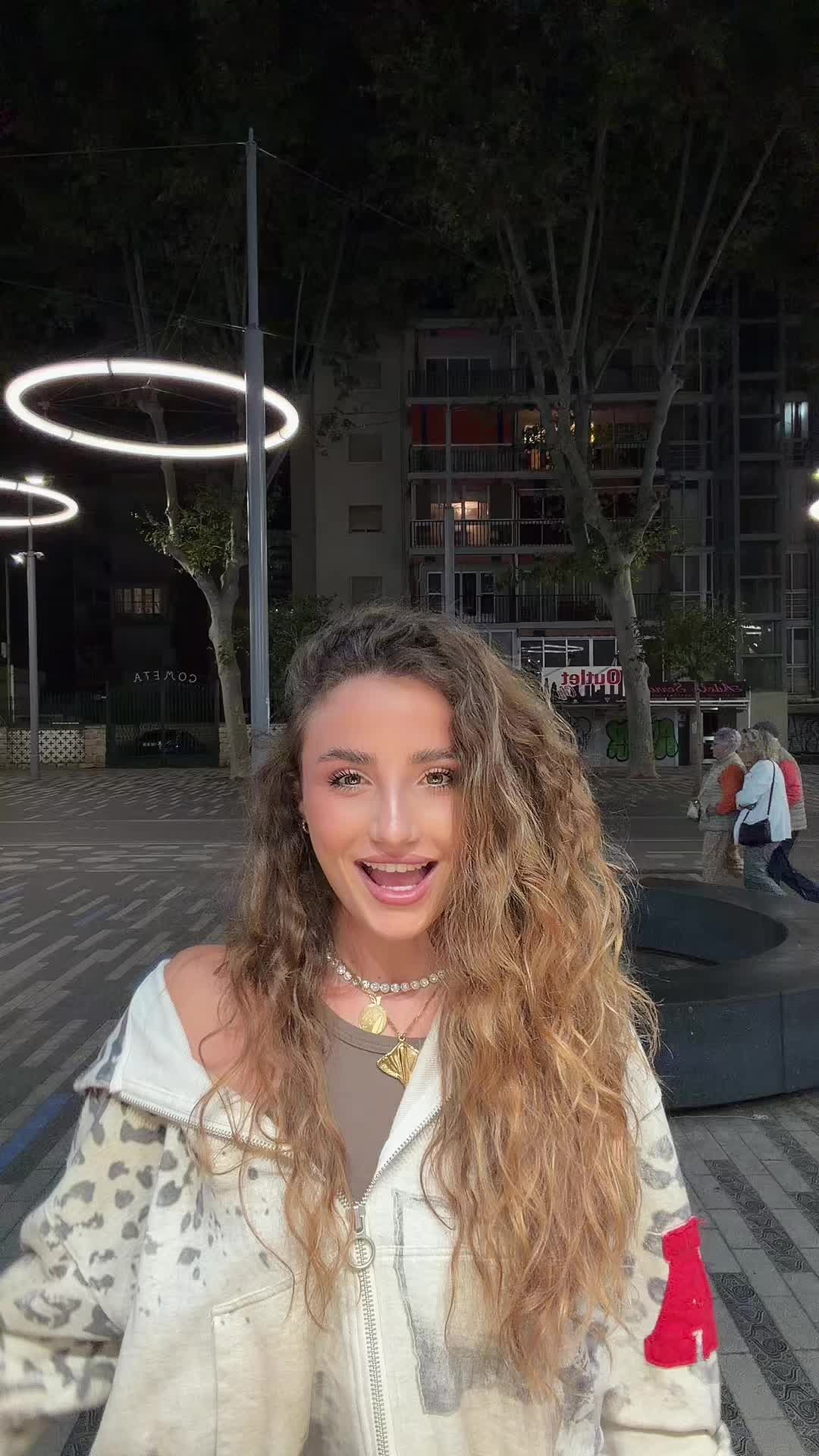 @sofiasurfers🦋✨