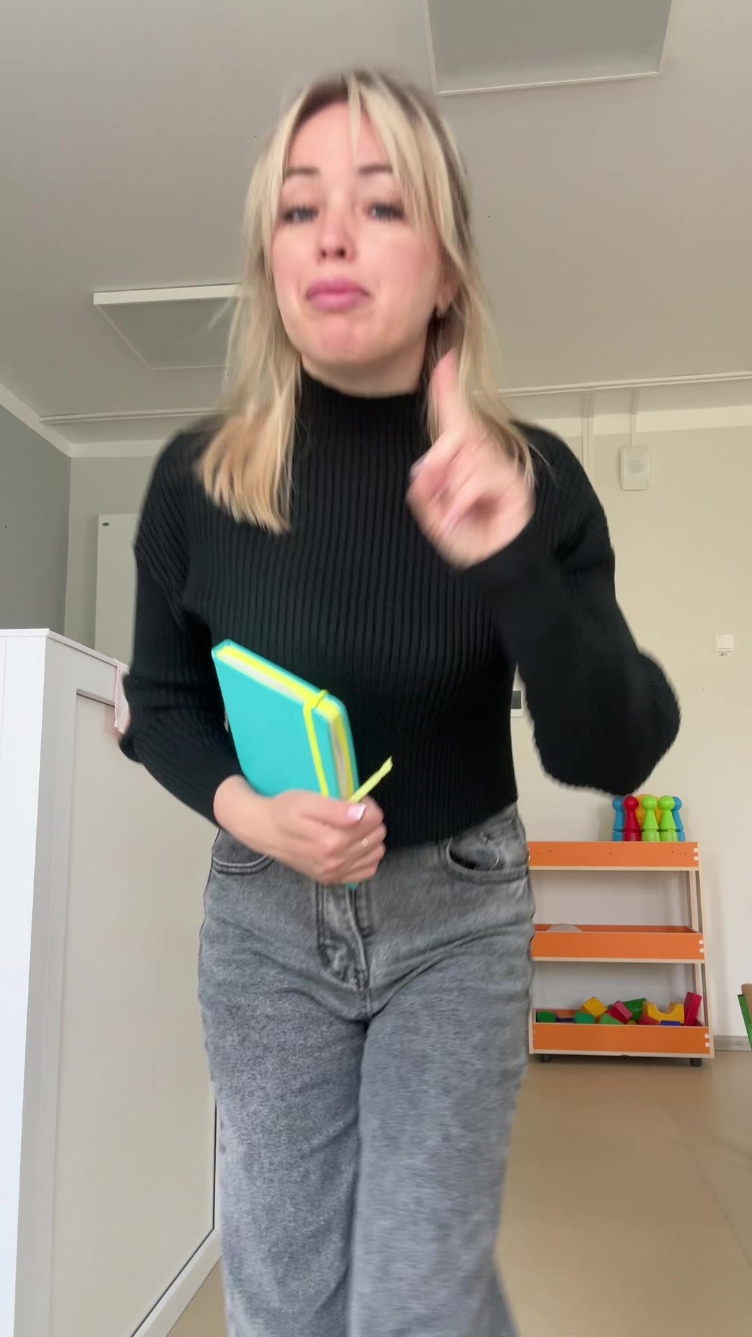 @Vera