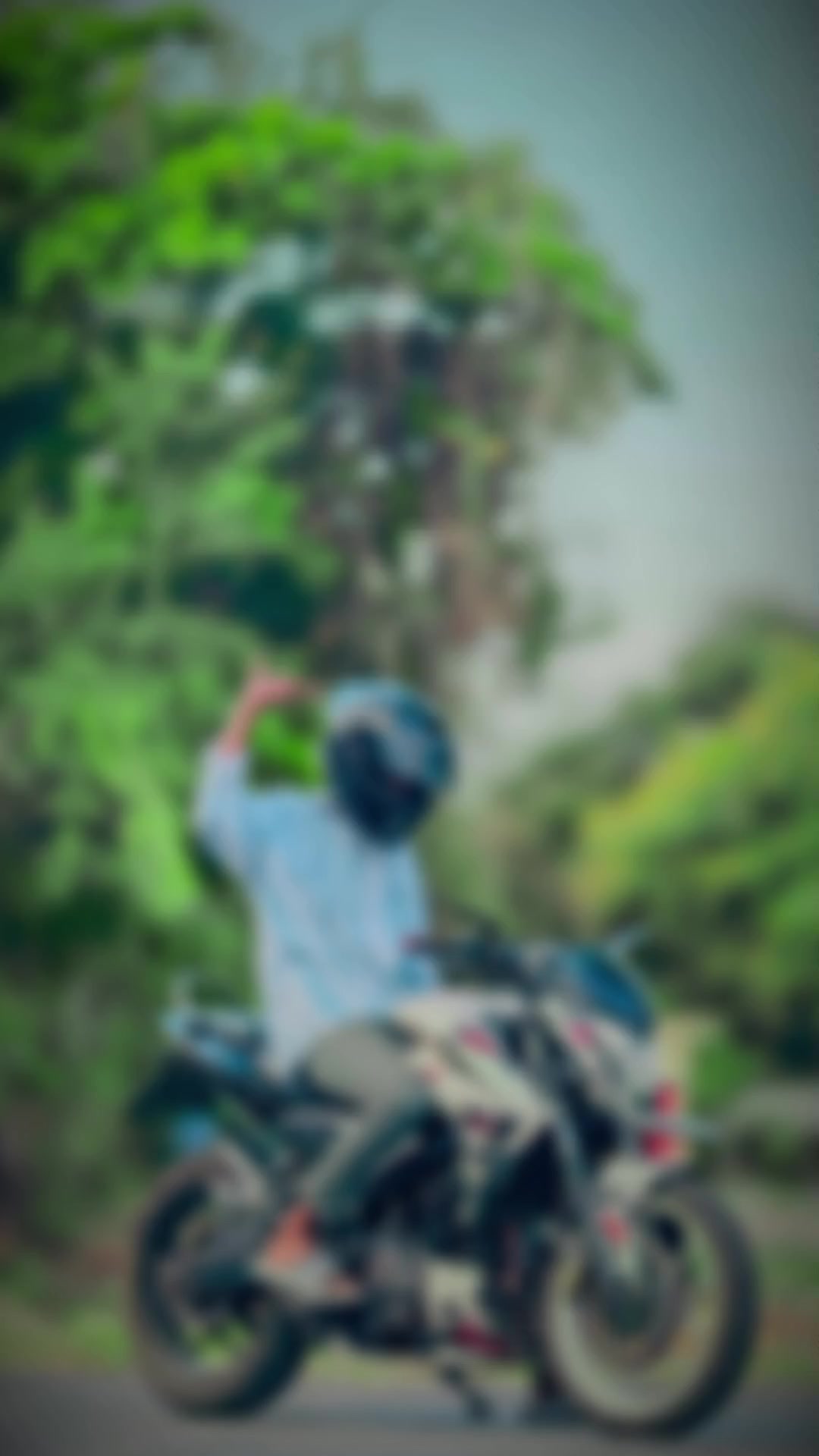 @𝙈 𝘼 𝙉 𝘾 𝙃 𝙐 🕊️