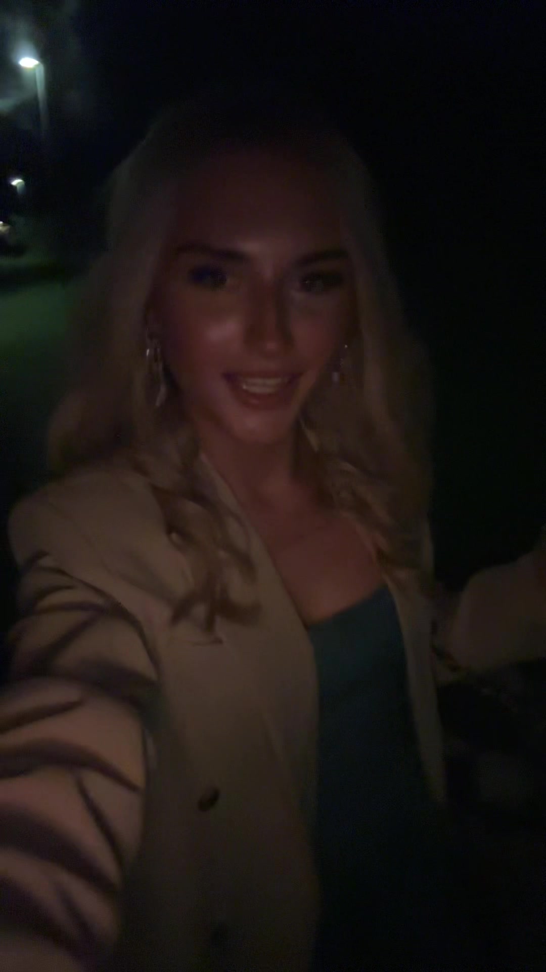 @👸🏼
