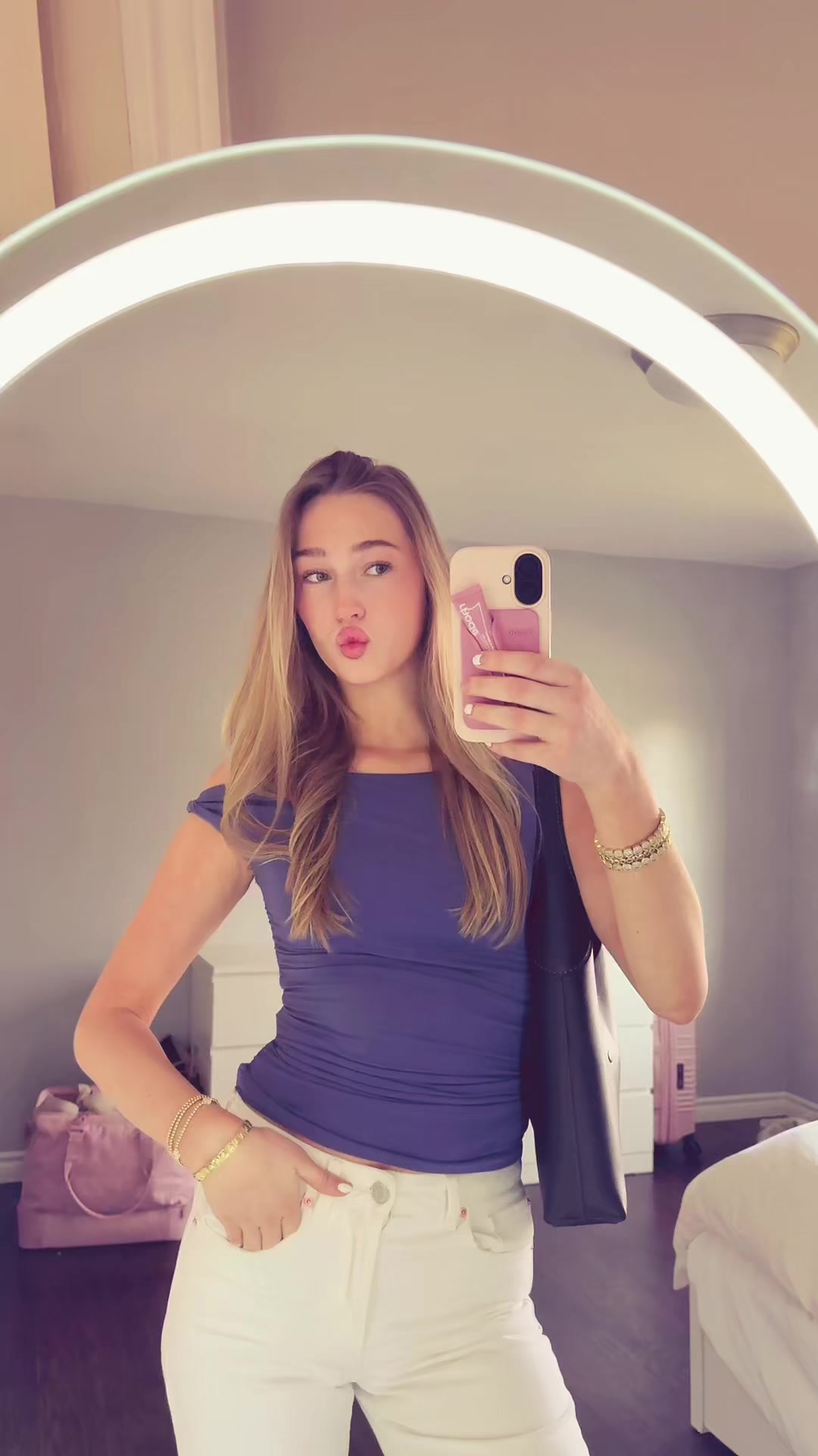 @noelle melis
