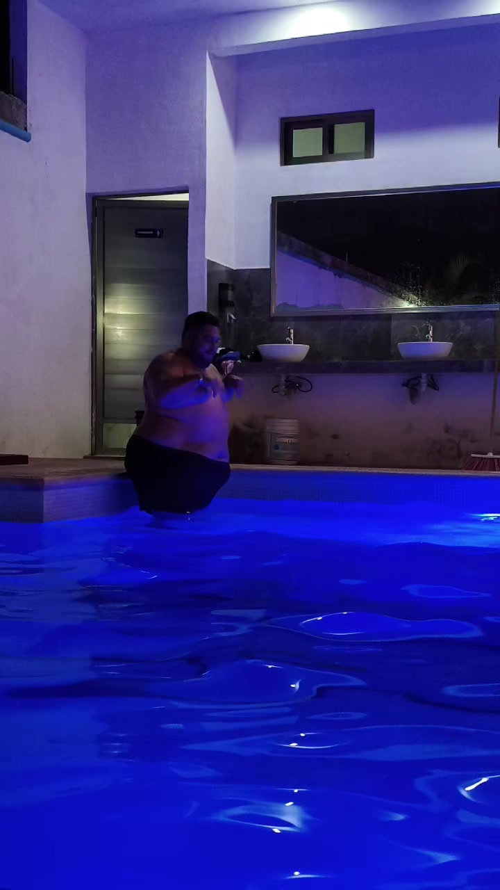 @Kanelocos