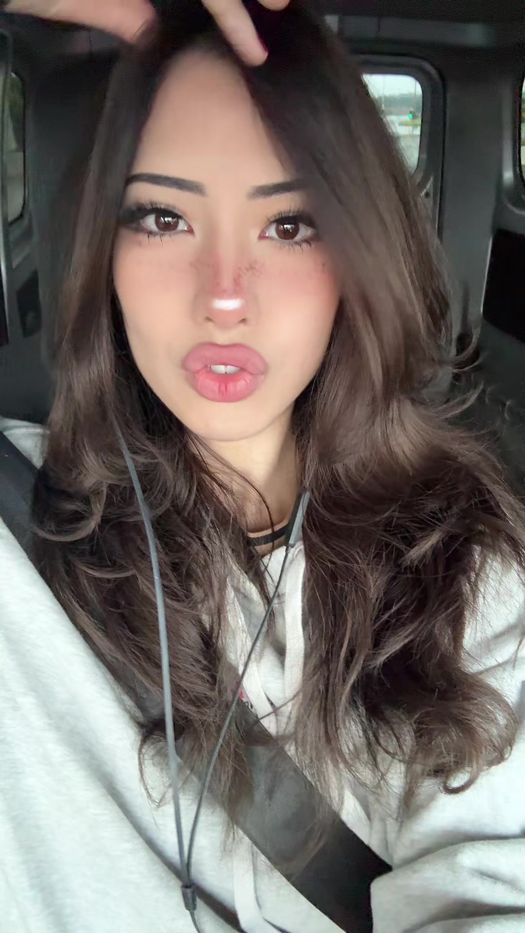 @larataz