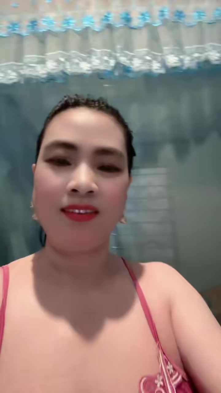 @bé bự bành bung