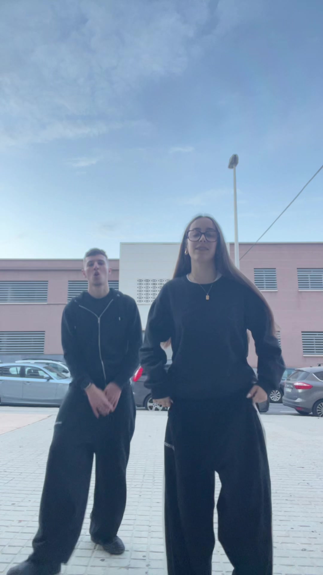 @𝑒𝑚𝑚𝑎 𝑐𝑜𝑣𝑒𝑠
