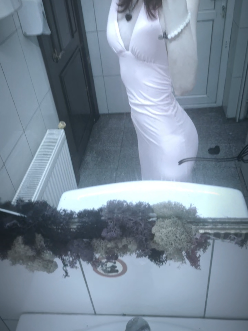 @𝓴𝓲𝓼𝓼 𝓶𝒆 ♰