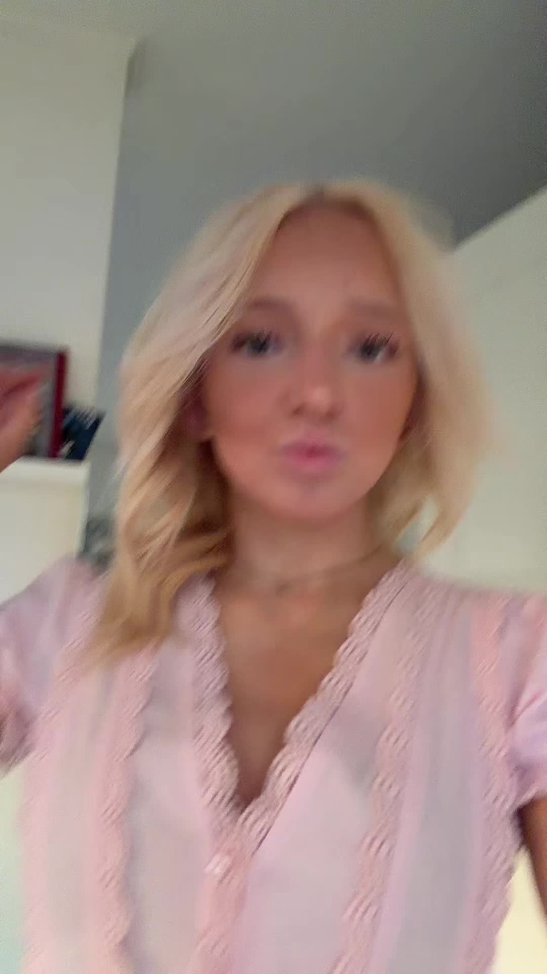 @MELINDAAAHHH