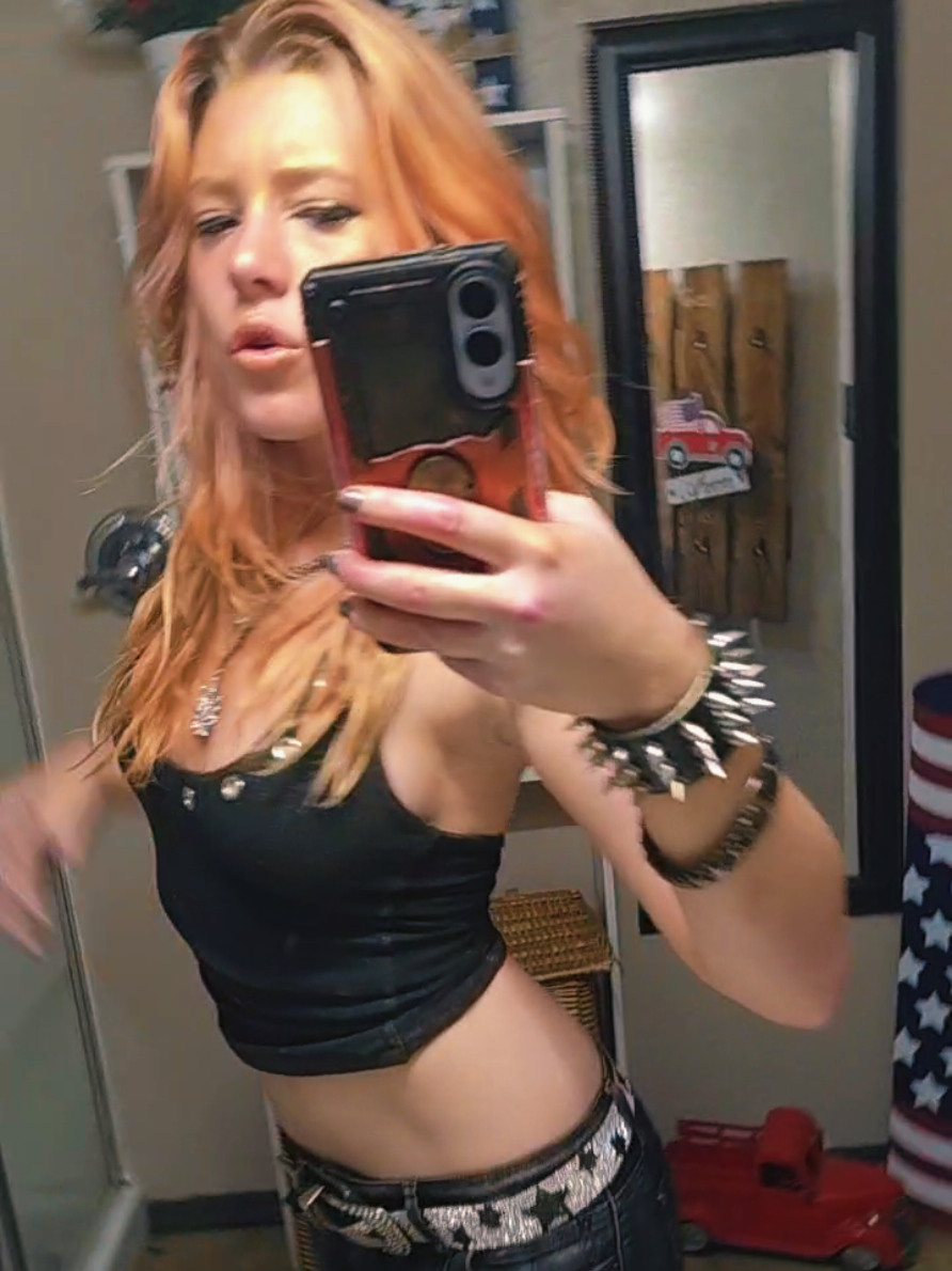 @Jaylee_exists
