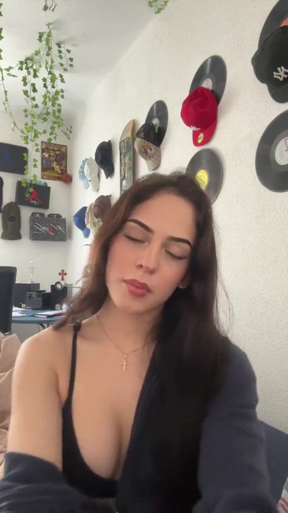 @Lucia