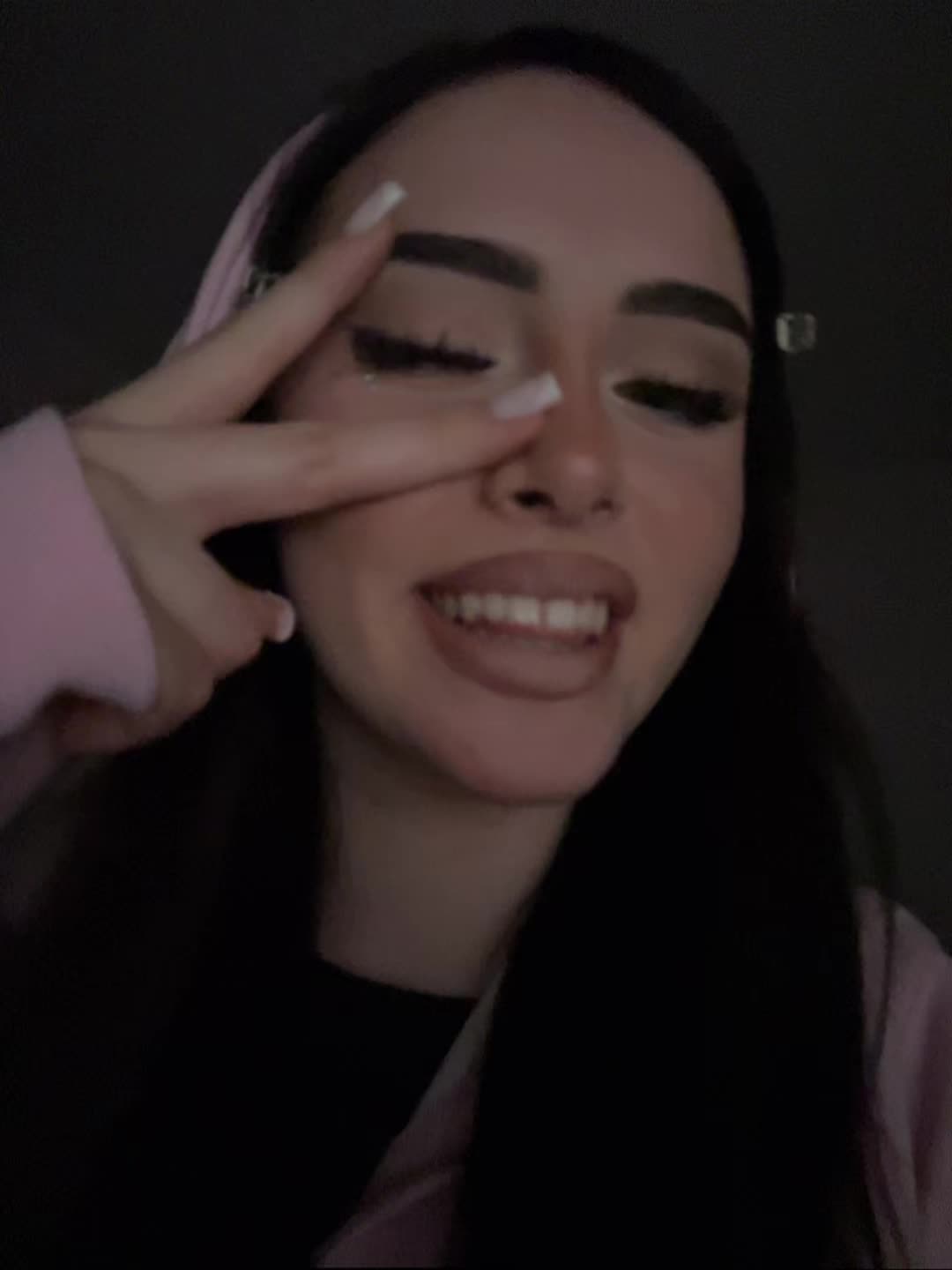 @white baddie live