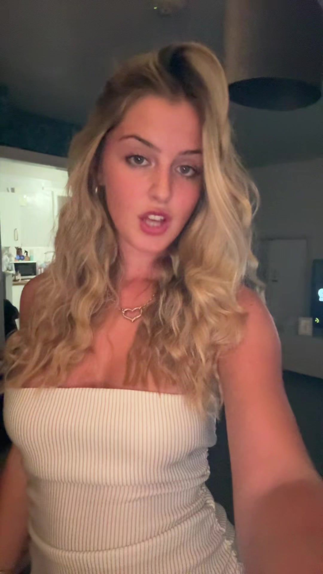@🤟🤟