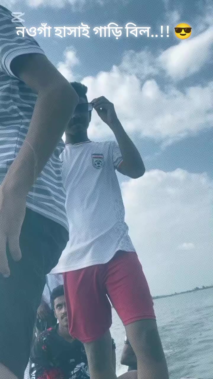 @....S....💟