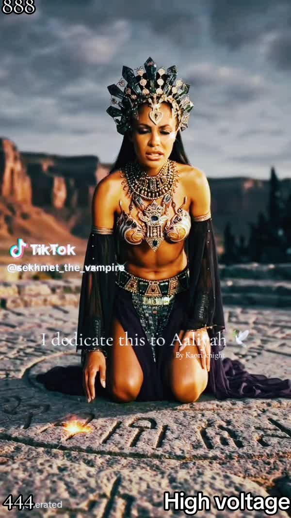 @Queen Goddess 👑