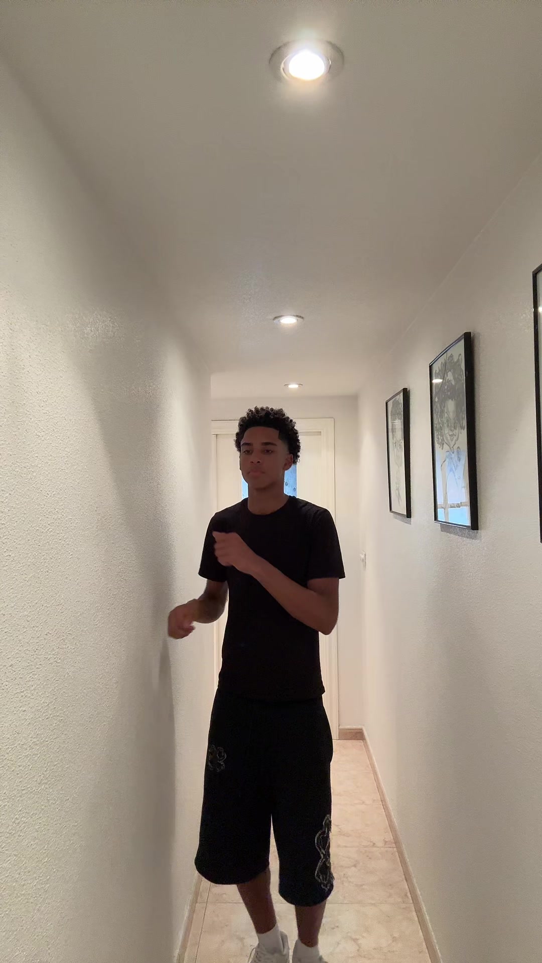 @nhamix