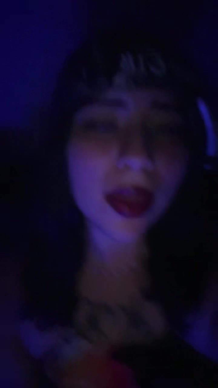 @Krixxt84