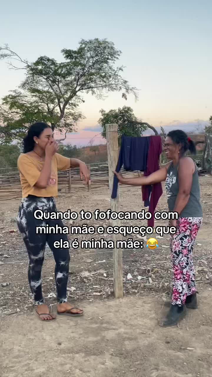 @monicadejatoba