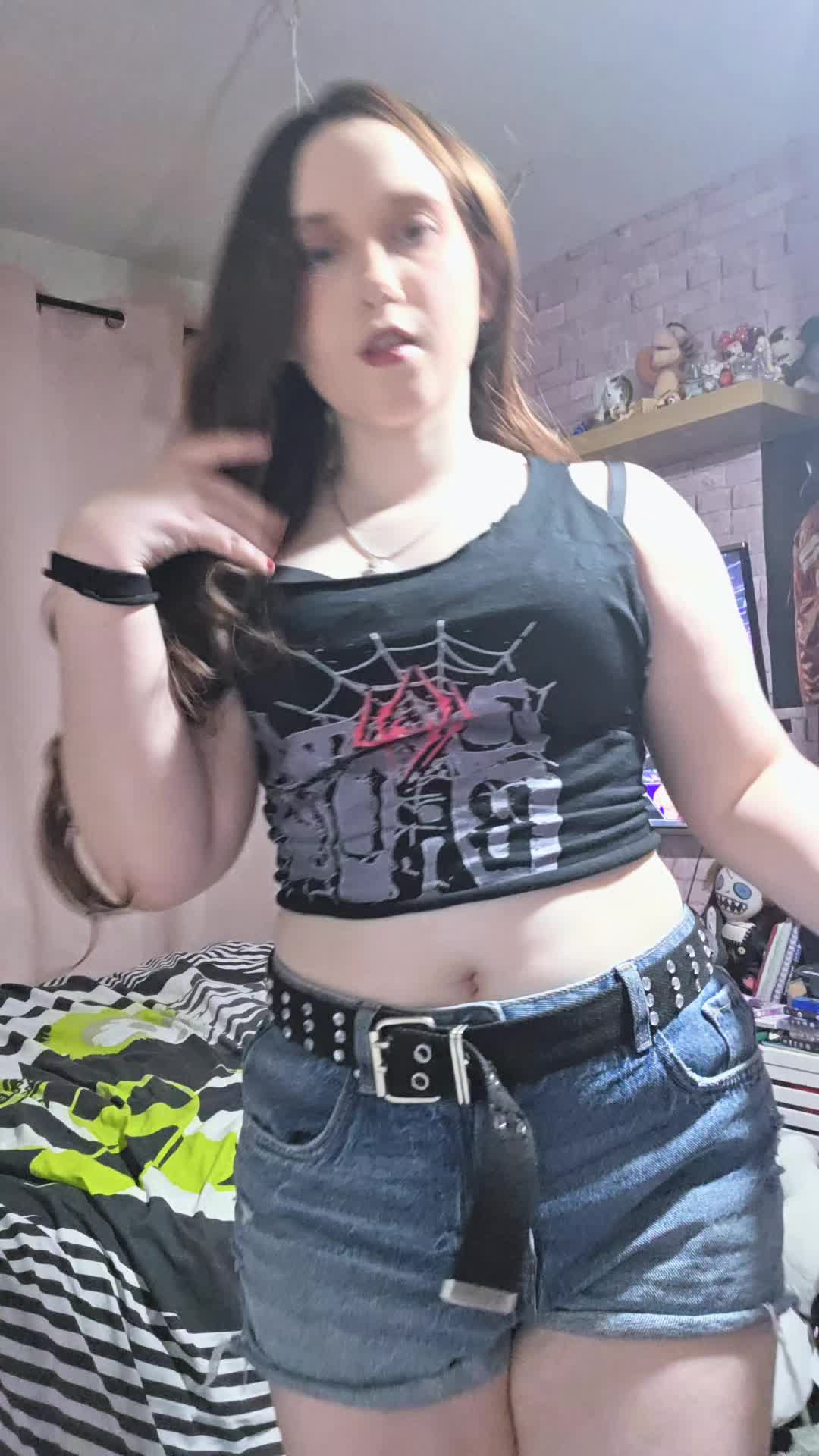 @⋆˚࿔ 𝑲𝒚𝒓𝒊𝒆 🪽˚⋆