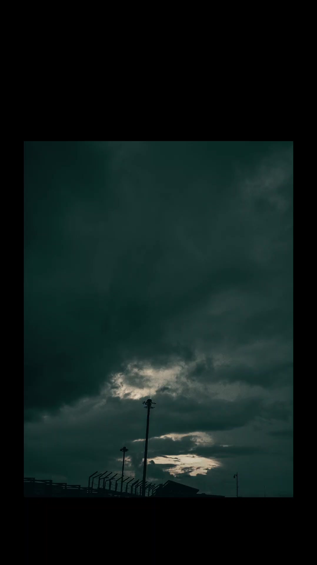 @𝓜𝓻.𝓜𝓪𝔁𝓑𝓮𝓮𝓷✞