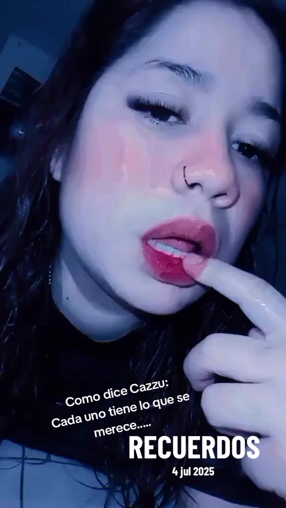@Ana Cris Rdiiz