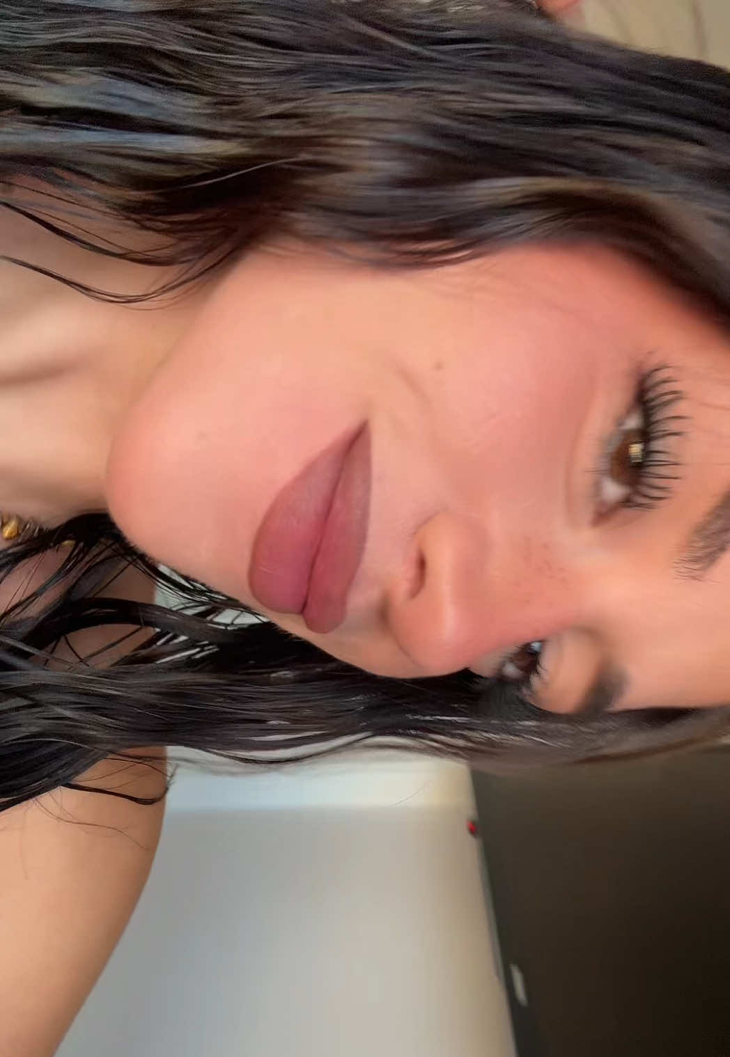 @๐;