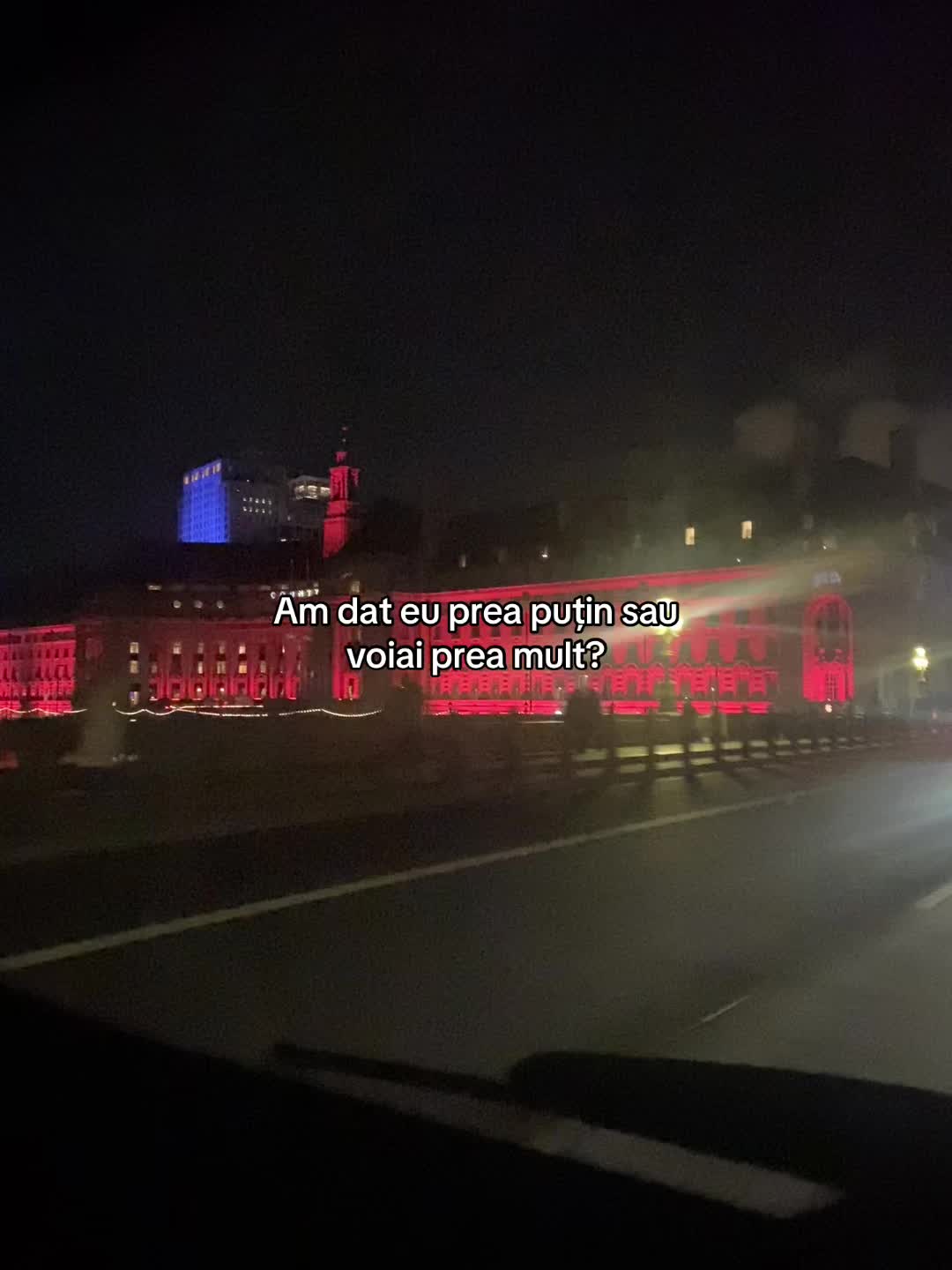 @🎧