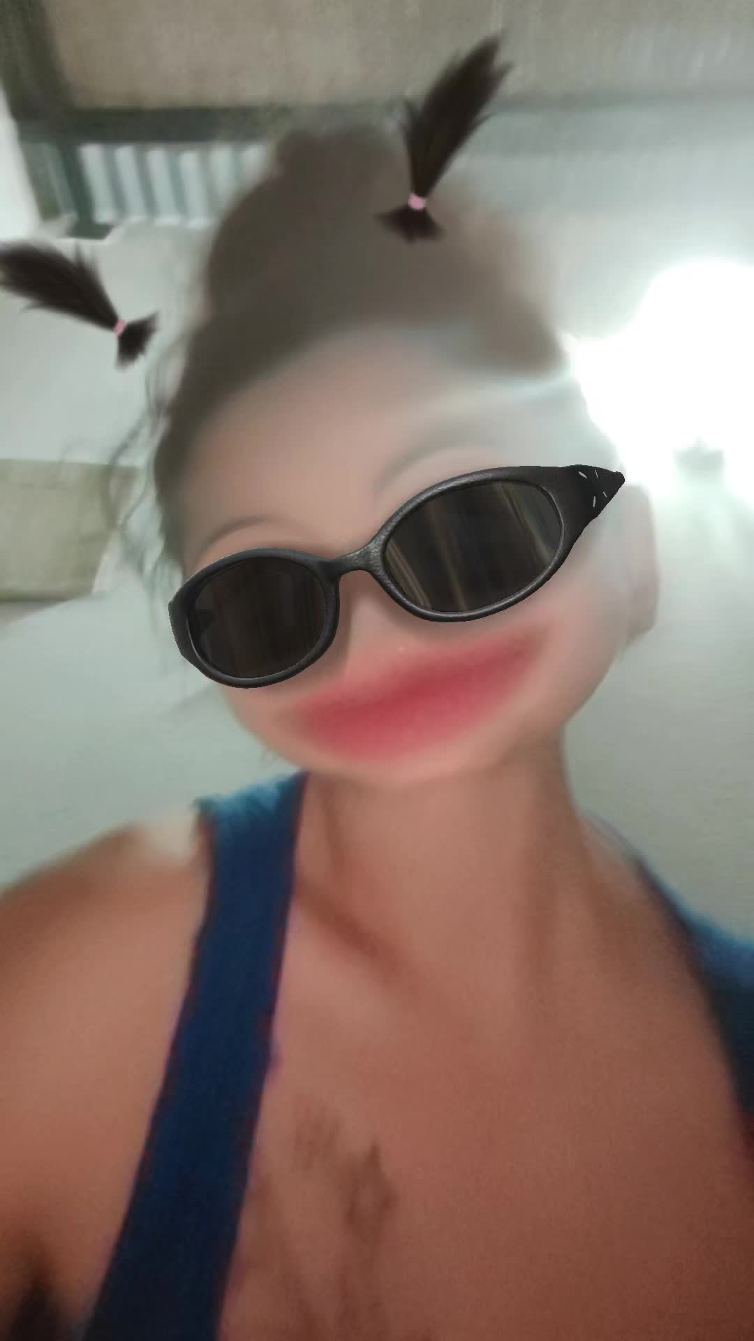 @Cynthia 🖤5🖤