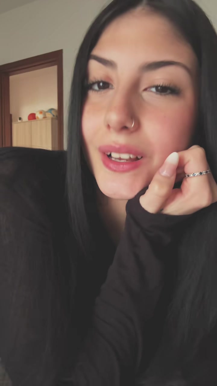 @𝑪 𝑨 𝑹 𝑶 𝑳 🌸