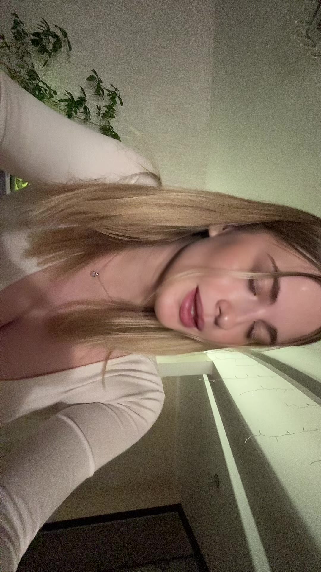 @elina