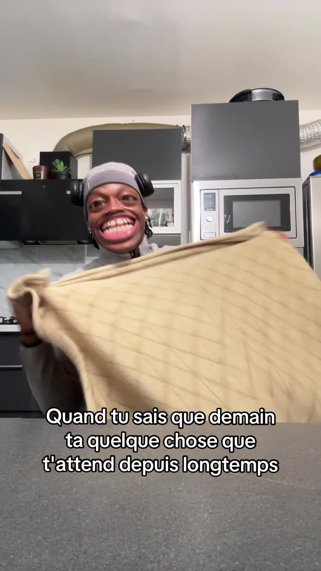 @🧑🏾🦱