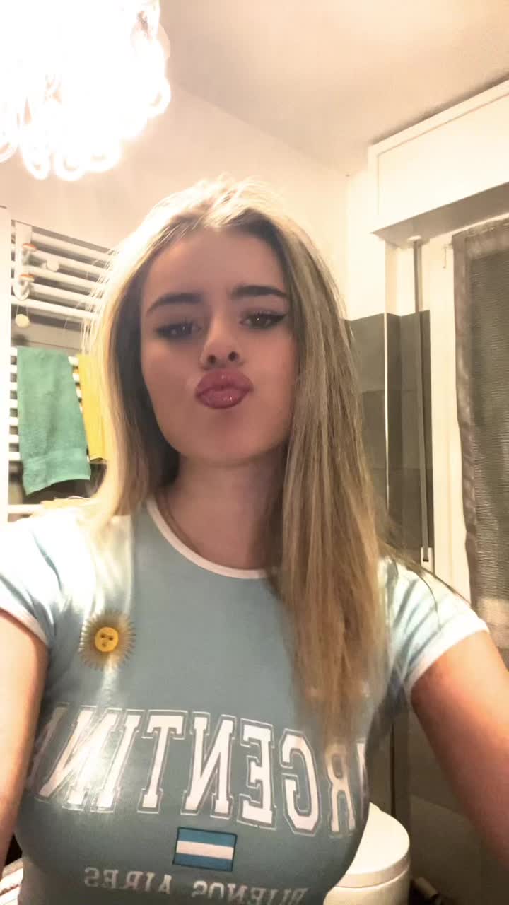 @𝓶𝓸𝓻𝓮𝓷𝓪🇦🇷