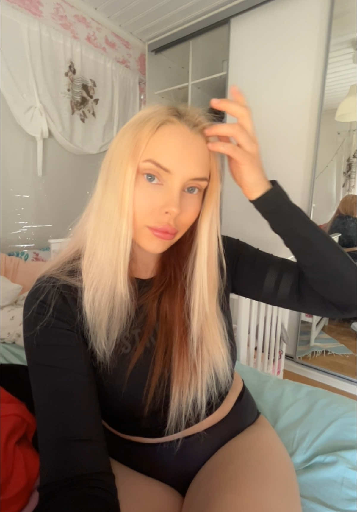 @jennawilhelminaa