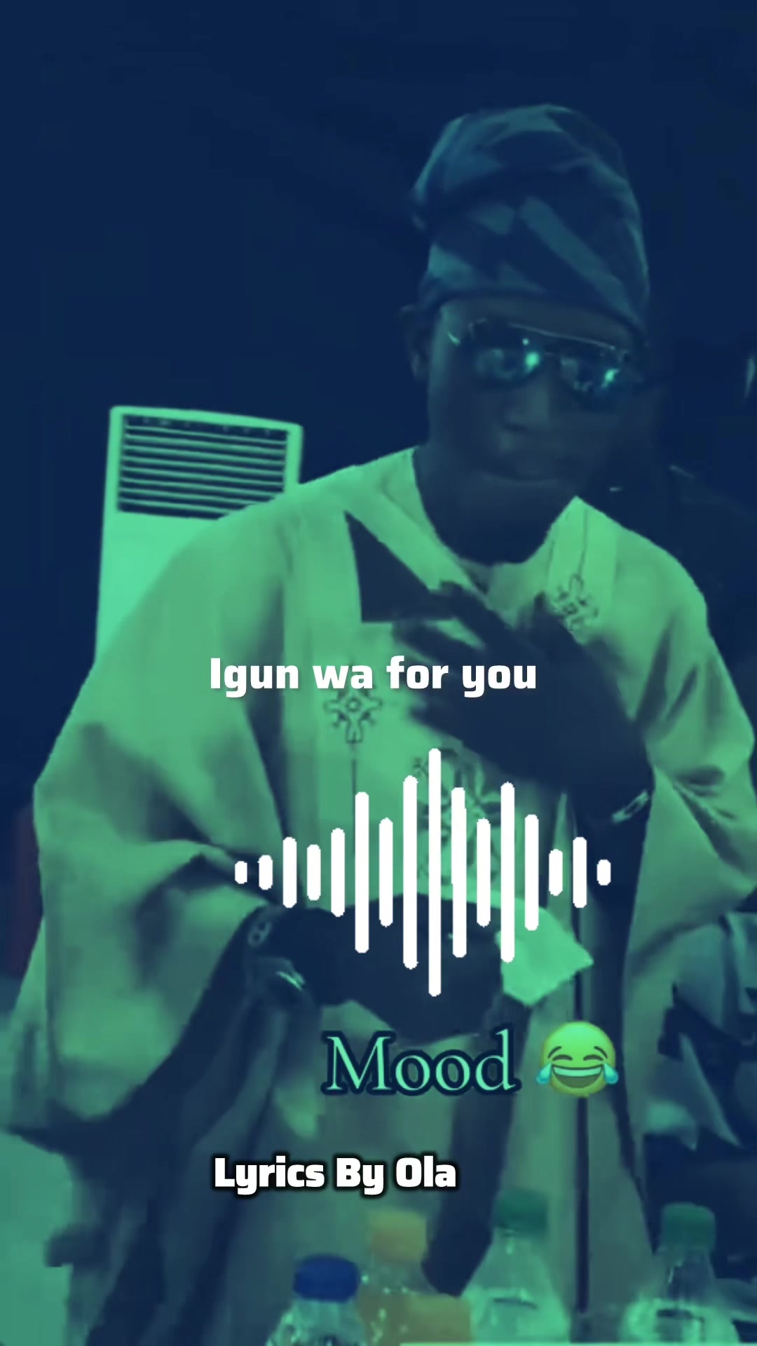 @lyricsbyola2