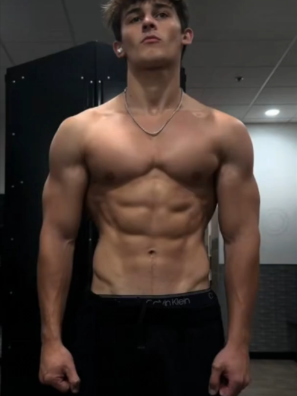 @Fit Man AI