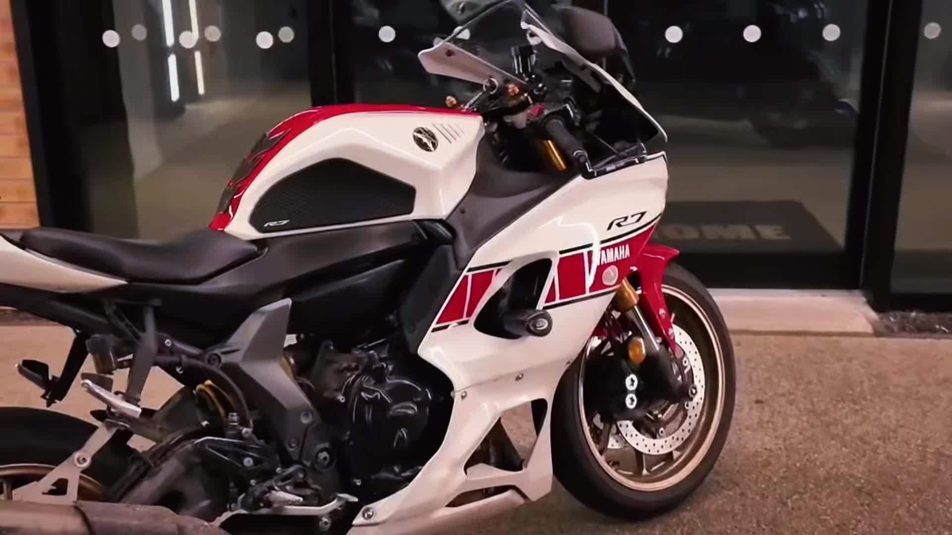 @moto.76