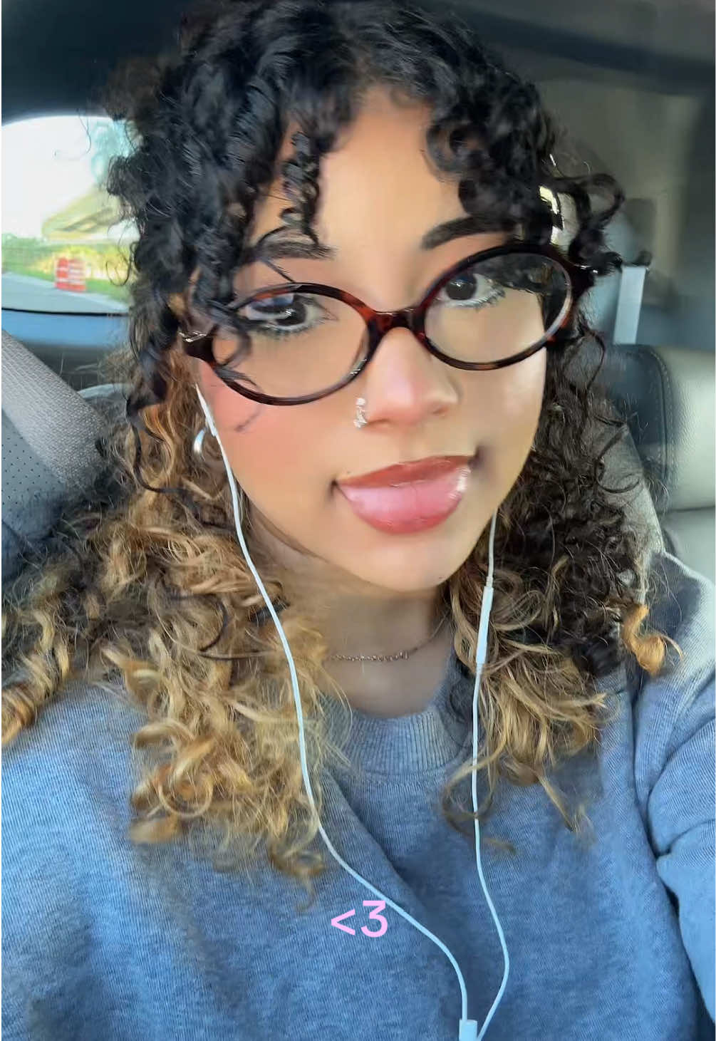 @⋆˙⟡