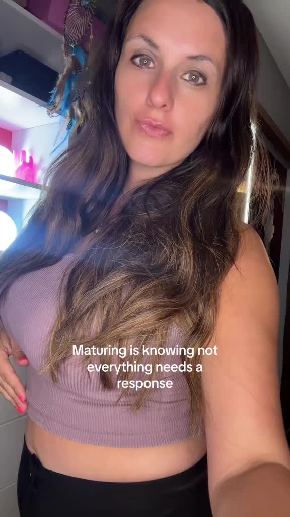 @Barefootmamamn