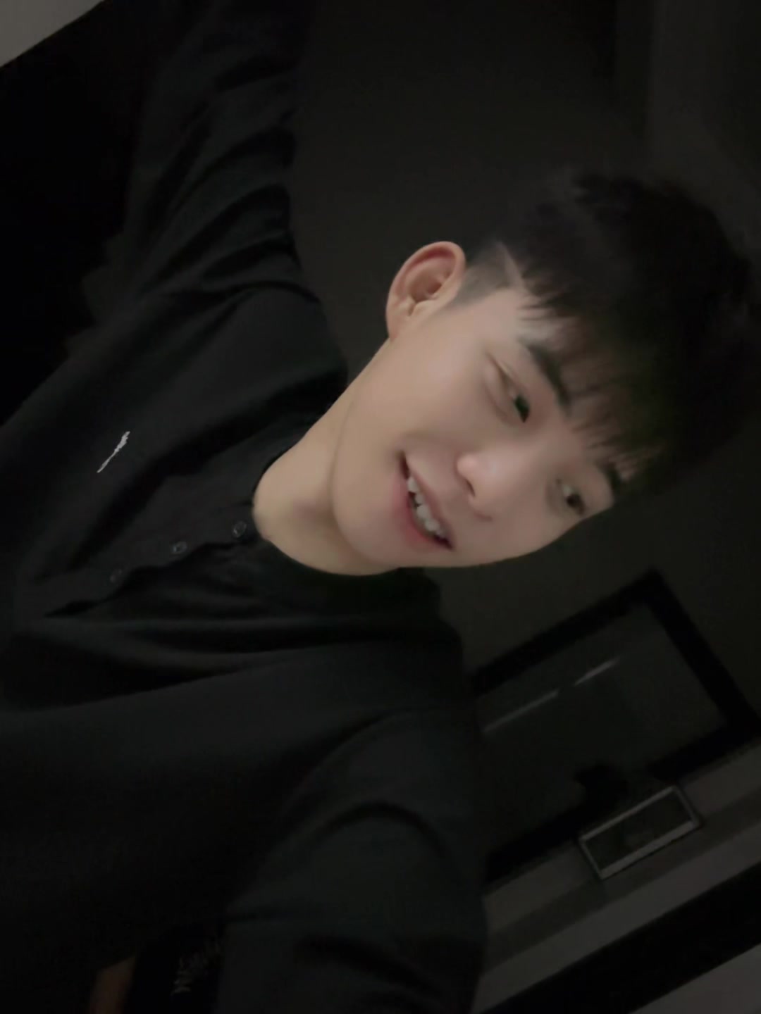 @đ&igrave;nh kh&aacute;nh