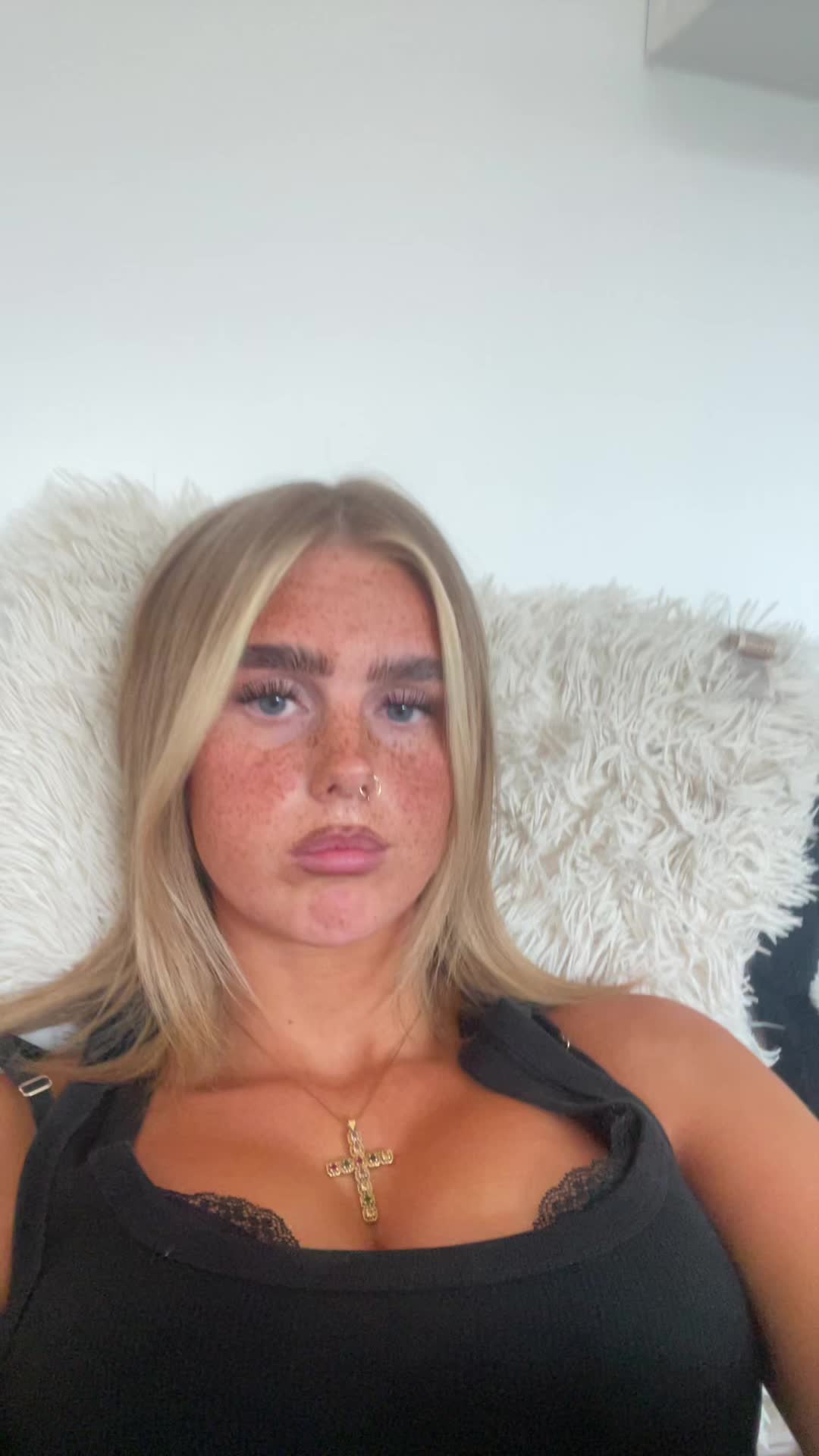 @scarlettduggan_