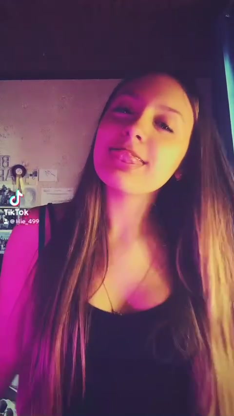 @🧸