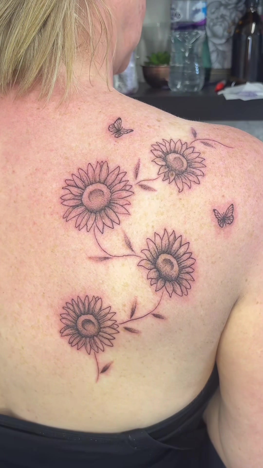 @rach.hell.tattoo