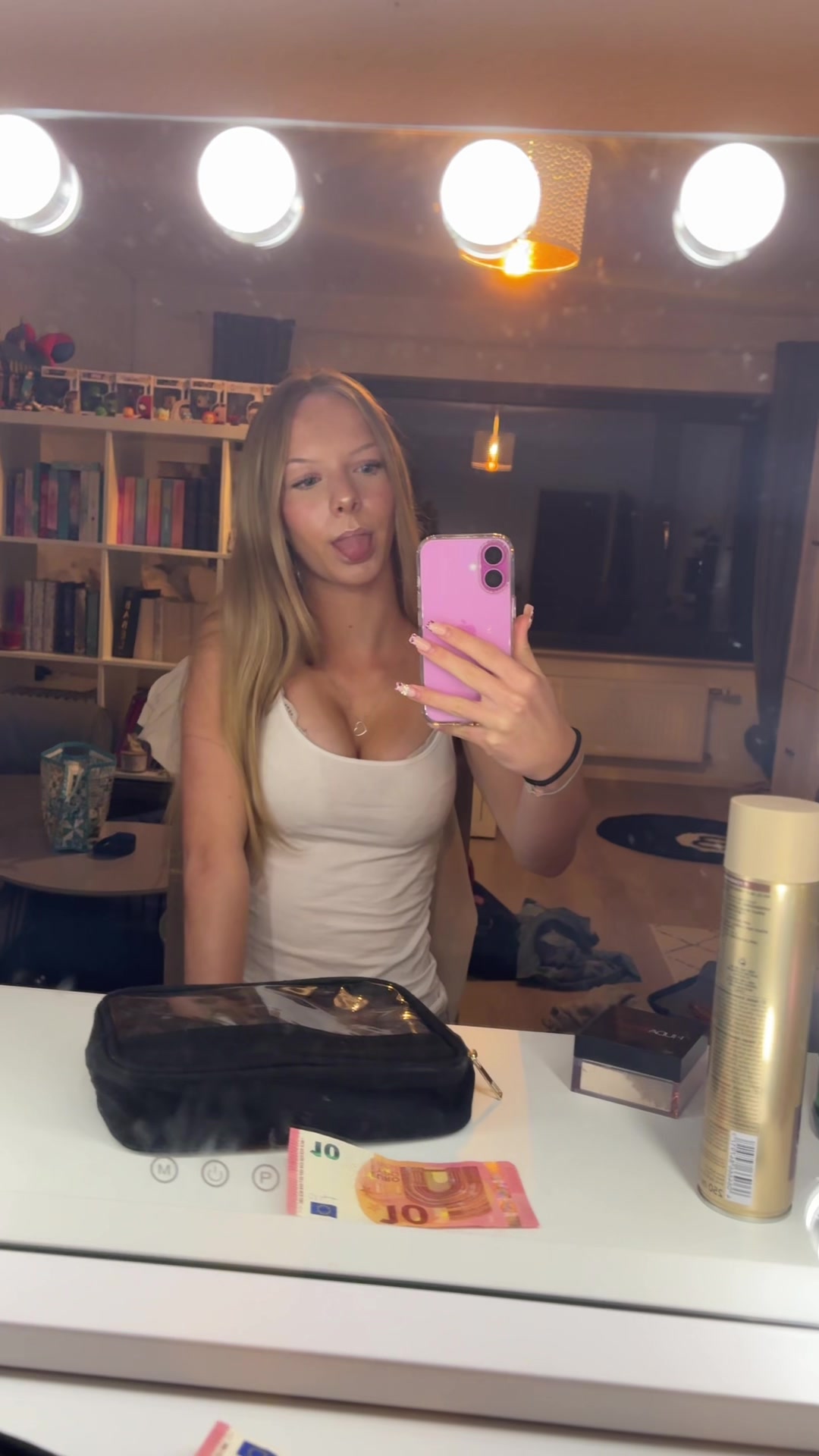 @🎀